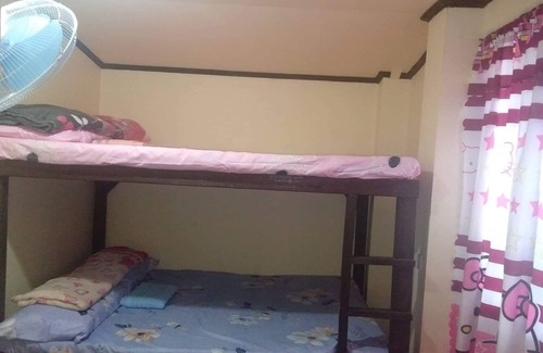 Burgos House | Free Breakfast and close tp most Landtour destination in Siargao