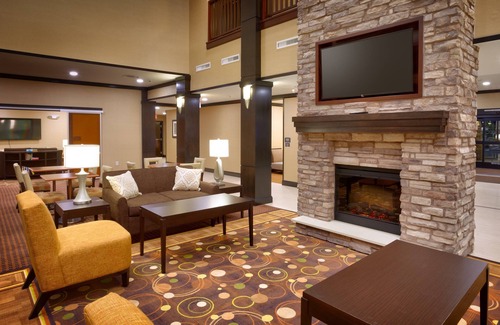 Cheyenne Condo | Free Breakfast Buffet. Pool & Hot Tub. Close to Historic Downtown.
