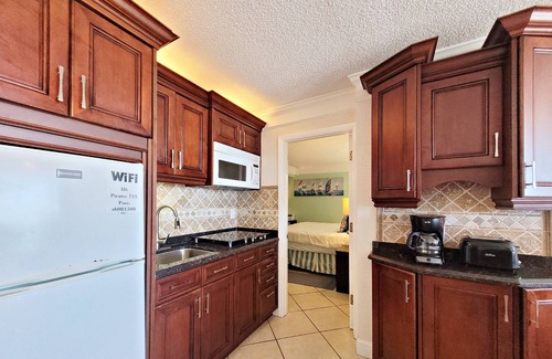 Daytona Beach Shores Condo | FREE DAILY ACTIVITIES! Exquisite-Remodeled-Rare OceanFront-1 Bdrm Unit-HBO & Secured/Private WiFi!