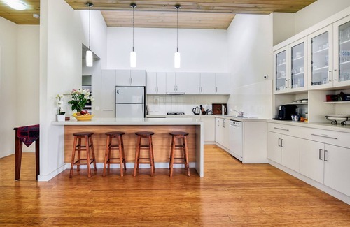 Lakes Entrance House | Free Nights if you book for a week