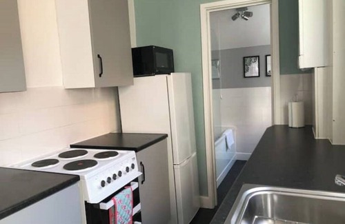 Coventry House | Free Parking | Free Wi-fi | City Centre