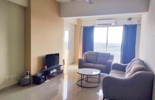 Sitiawan Apartment | FREE WIFI-FI Travelers HomestySitiawan 5-8pax The Venus Aparment