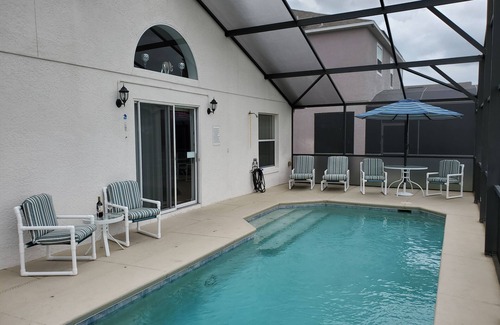 Highgate Park Villa | Free wiFi in upgraded villa with private pool in Gated community