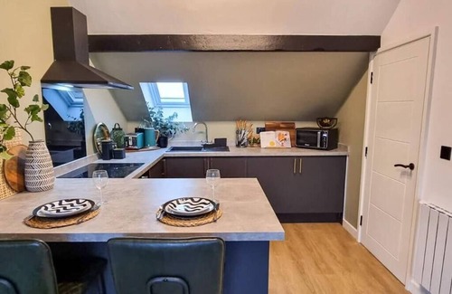 Trafford Apartment | FreeParking Near Trafford Centre by City SuperHost