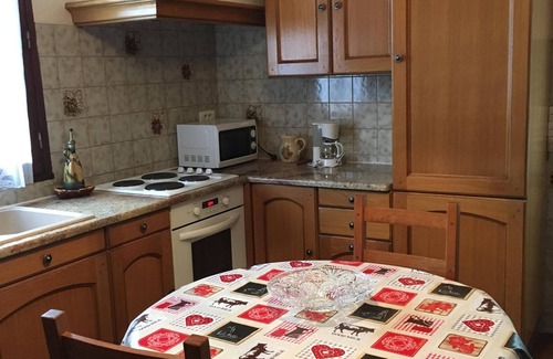 Petreto-Bicchisano House | Freestone house 3 bedrooms 2 terraces fully equipped kitchen.