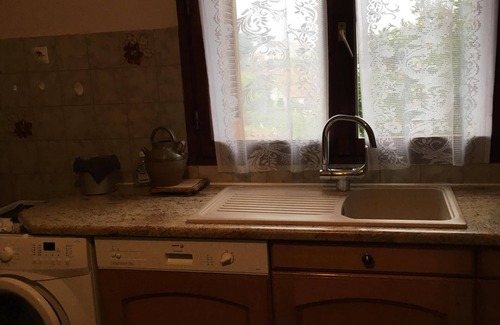 Petreto-Bicchisano House | Freestone house 3 bedrooms 2 terraces fully equipped kitchen.