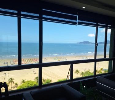 Pompeia Apartment | Frente Mar Santos 130 m2
