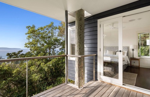Palm Beach House | FREYA by Palm Beach Holiday Rentals