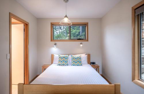 Coles Bay Apartment | Freycinet Stone Studio 6 - Mica