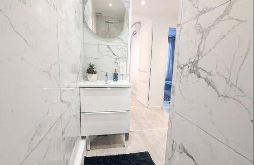 Prado - Republique Apartment | FRGK "Le 3 Saint Paul Cannes" PARKING