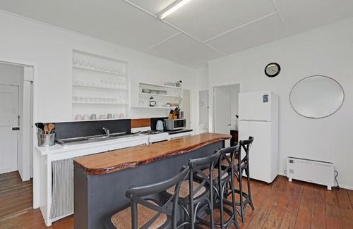 Point Lookout House | Frogmouth - 87 Mooloomba Road