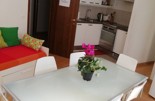 Quartiere XIII Aurelio Apartment | From Paul to the Vatican- 5 BEDROOMS, 3 BATHROOMS IDEAL FOR LARGE GROUPS