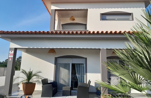 Cantanhede House | From the countryside to the ocean