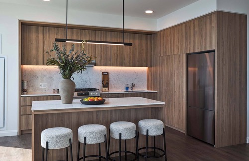 The Loop Apartment | Front Row to the Lake & Skyline: Epic 60th Flr 3BR