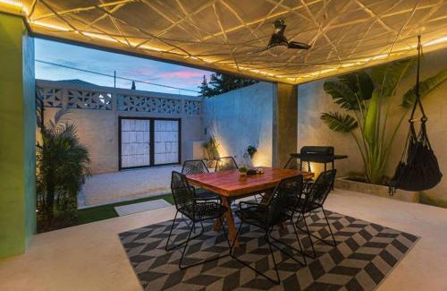 Colonia Adolfo Lopez Mateos House | Full 2 story Jade House