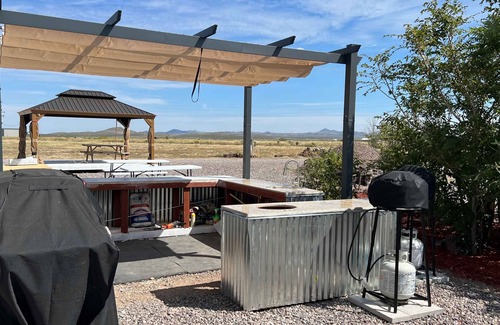 Animas RV Rental | Full Hook-up Mountain-View RV Sites under the Stars!