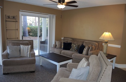 Calabash Villa | Full Kitchen, 2 Bedrooms, 2 Bathrooms, Golf Resort, Lake View, Close to Beach in Calabash, NC(1301)