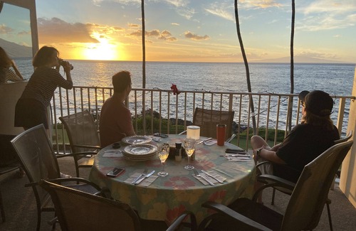 Kihei Condo | Full Oceanfront Beach Condo-Royal Mauian #316 - Breathtaking View of 3 Islands