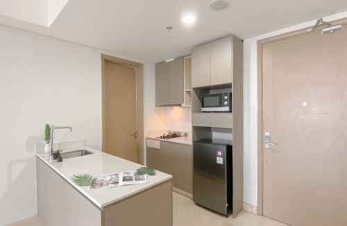 Pantai Indah Kapuk Apartment | Fully Furnished and Elegant 2BR at Gold Coast Apartment PIK