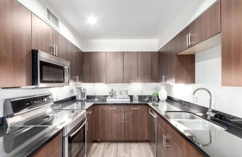South Scottsdale Condo | Fully Furnished Condo in the Heart of Old Town Scottsdale: Private Patio & Pool