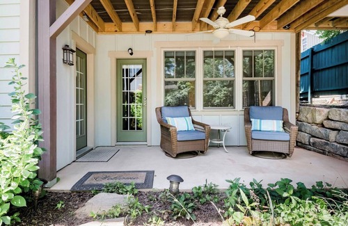 Bear Creek House | Fully furnished, spacious garden apt! Walk to everything in West Asheville.