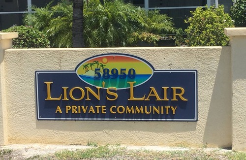 Marathon Apartment | Fully furnished studio, 50 yards from ocean, shared pool, fishing-jetty