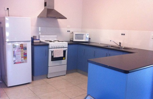 Collinsville Apartment | Fully Furnished Unit