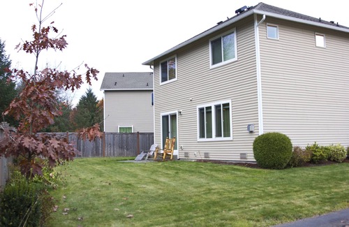 Dupont House | Fully Furnished Whole DuPont House near JBLM