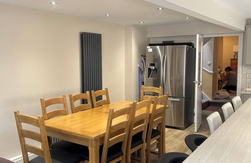 Chipping Norton Cottage | Fully refurbished luxury cottage 150nMeters from Chipping Norton high street OX7