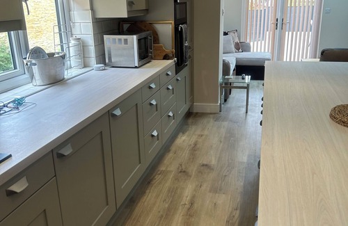 Chipping Norton Cottage | Fully refurbished luxury cottage 150nMeters from Chipping Norton high street OX7