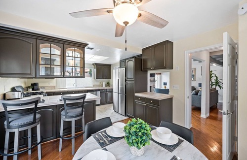 Bermuda Dunes House | Fully Remodeled, Clean and Cozy, with FREE POOL/SPA HEATING.nnnn