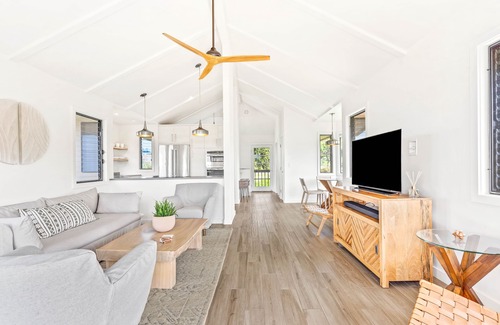 Princeville Villa | Fully Remodeled Hanalei Bay Villa #34 w/Amazing Views!