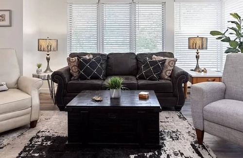 Nellysford Condo | Fully renovated condo at Fairway Woods! 20% off for 5 nights or more!