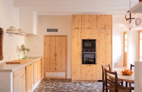 Deia House | Fully renovated manor house in the heart of Deia