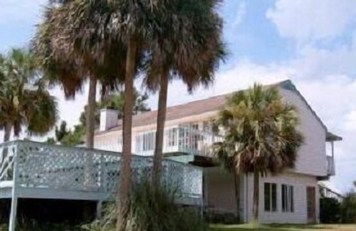 Alligator Point House | Fun Beach House With Pool