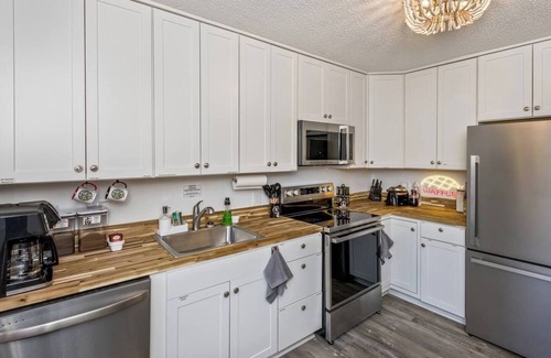 Arden House | Fun & Funky Deltec Home with Pool Table, Darts