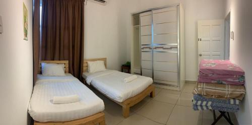 Bandar Penawar Villa | Fun Villa 6rm 12 to 22 pax Wifi Netflix BBQ SteamBoat Games Beach Water Park