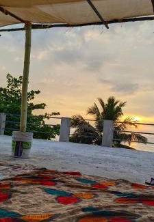 Alappuzha Bed & Breakfast | Funky Art Beach House