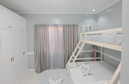 Poblacion District House | Furnished 2BR House in Davao City for 8 Guests
