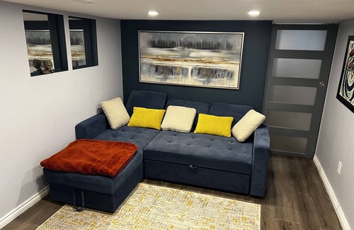 Cambridge House | Furnished 4 bedroom house with patio - 10 min walk to downtown