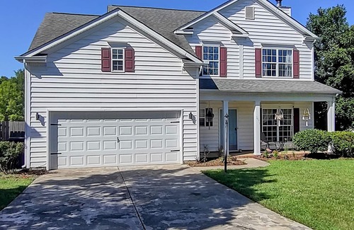 Concord House | Furnished, All Util Incl Corporate/Short Term 4 Bdrm Home/Great School!