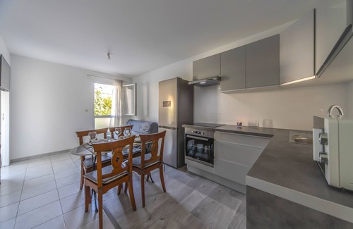 Quartier Exposition-Bajatiere Apartment | Furnished apartment T4, Near town center, 3 beds, Wifi