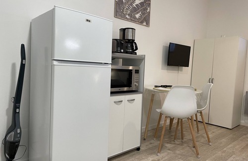 Rochefort Apartment | Furnished ground-floor studio very close to the spa (no. 37)