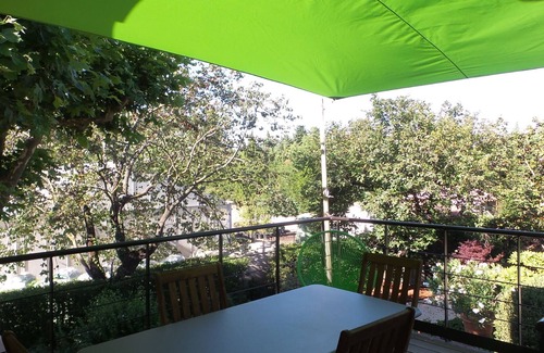Orange Apartment | Furnished rental in the countryside 3km from orange city center, 20km from avignon