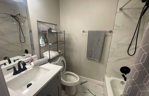 Home Park House | Furnished room at Ga tech campus close to Mercedes Benz stadium at a great rate