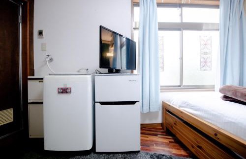 Fushimi Apartment | Fushimi Railway House
