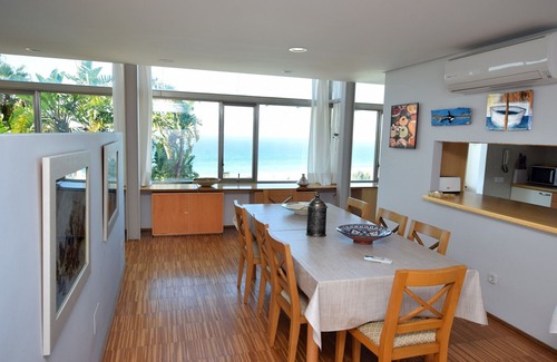 Atlanterra Ski Chalet | Fusion of avant-garde architecture.Private pool and FREE WIFI views