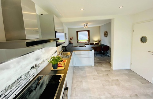 Kappeln Apartment | FW Harry Kappeln: central location, roof terrace, winter garden, 2 parking spaces
