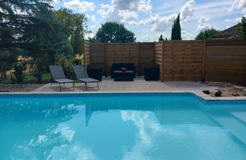 Saint-Barthelemy-dAgenais House | Gîte à la campagne avec piscine