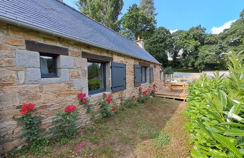 Prat House | Gîte à la Campagne en Bord D'étang Avec Piscine